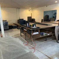مونتاژ کار میز ال سی دی