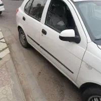 یک تیبا 2 مدل 95 سفید کار کرد 110 هزار