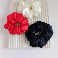 اسکرانچی و هدبند ساتن