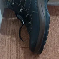 فروش یک جفت کفش صنعتی نو