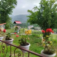 ویلا-جنگلی-با-ویوی-بسیار-زیبا-و-تماشایی