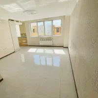 ۵۰متر/فول امکانات/گل طبقات/خوش نقشه/سرمایه گذاری