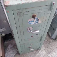 گاو صندوق دوطبقه قدیمی