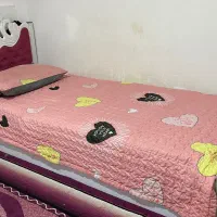 بوفه،تخت یک نفره،میز وسط ومیز عسلی،کمد ایستاده