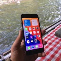 اپل7پلاس حافظه128 گیگ