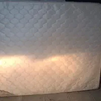 تشک رویال دو نفره تمیز