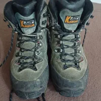 کفش کوهنوردی