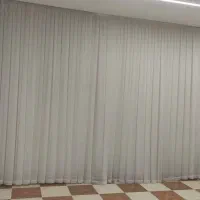 پرده حریر و مخمل همراه آستر، در حد نو
