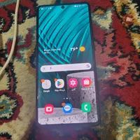 سامسونگ Galaxy A71 با حافظهٔ ۱۲۸ گیگابایت