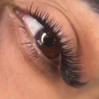 تخفیف اکستنشن مژه به مدت یک هفته