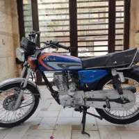 موتور سیکلت 200