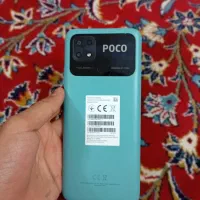 پوکو C40 تمیز کم کار بدون خط و خش دارای کارتون