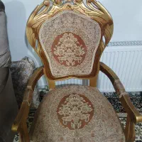 مبلمان ۹نفره کارکرده ولی تمیزه چوب کردو محکم|مبلمان خانگی و میز عسلی|اسلام‌شهر, شهرک انبیا|دیوار