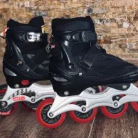 کفش اسکیت فراری اصل|دوچرخه، اسکیت، اسکوتر|فیروزآباد (فارس), |دیوار