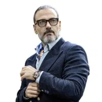 یک عدد بلیط کنسرت علیرضا قربانی برای امشب