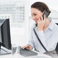 دعوت همکاری فروش در دفتر کار