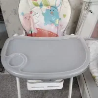 صندلی غذای کودک