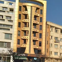 ۱۰۰ متر مغازه +۲۰ متر اتاق جلسه شیک قابل تبدیل
