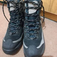 کفش کوهنوردی و طبیعت گردی درجه یک