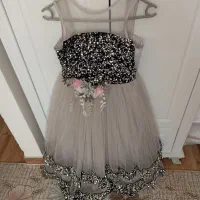 پیراهن مجلسی|کفش و لباس بچه|صومعه‌سرا, |دیوار