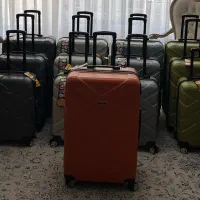 چمدان مسافرتی|کیف، کفش، کمربند|تهران, هوانیروز|دیوار