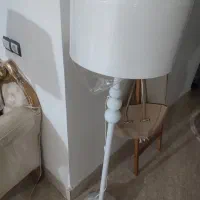 اباژور ایستاده