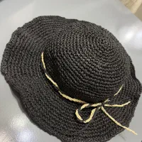 کیف و کلاه|کیف، کفش، کمربند|رشت, لاکان شهر|دیوار