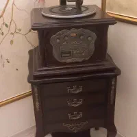 میز گرامافون و گرامافون