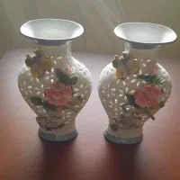 یک جفت گلدان کار شده
