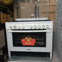 اجاق گاز فردار سالم  در حد نو