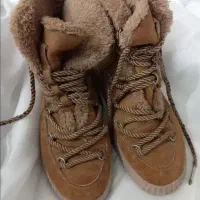 کت گرم و بوت خارجی|کیف، کفش، کمربند|قوچان, |دیوار