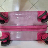 چمدان فایبر گلاس بچگانه کیتی سایز تقریبا متوسط|اسباب و اثاث بچه|تهران, تولید دارو|دیوار