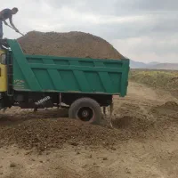 فروش کود حیوانی در گاوداری صنعتی 6000راسی دلفان|خدمات باغبانی و درختکاری|نورآباد, |دیوار