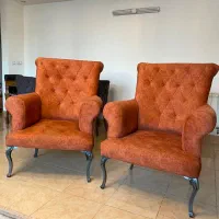 دو عدد مبل تک نفره در حد نو ۸/۸۰۰