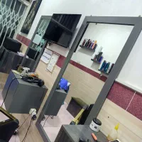 دکور آرایشگاه و صندلی
