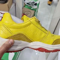 کتونی سرجیو وارداتی...در حد نو سایز ۴۲ بسیار شیک .|کیف، کفش، کمربند|رشت, منظریه|دیوار