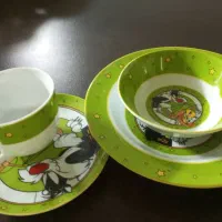ظروف برای بچه با طراحی کودکانه|اسباب و اثاث بچه|مشهد, کلاهدوز|دیوار