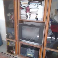 فروش تلویزیون با میز وبوفه|تلویزیون و پروژکتور|ارومیه, |دیوار