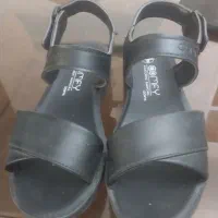 کفش تابستونی سایز ۳۷ مشکی نو نو