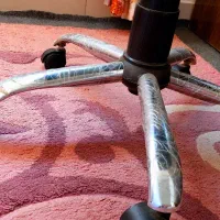 صندلی اداری راحتی چرخدار گردان|صندلی و نیمکت|کرج, باغستان|دیوار