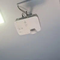 پروژکتور و پرده پروژکتور