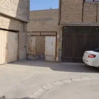 زمین مسکونی۲۳۰ متر( دارای آب وبرق وگاز )
