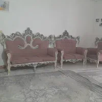 مبل نیمه سلطنتی