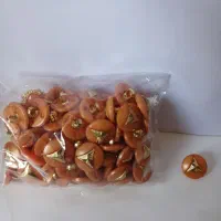 دگمه در طرح های مختلف