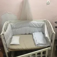 تخت نوزاد  از نوزادی تا ۲سالگی  قیمت ۲ تومن