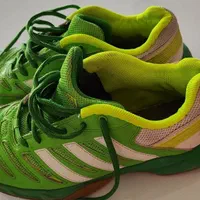 کفش سالنی ویتنام ، اصلی ۴۰تا ۴۱