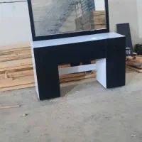 میز آرایش جذاب و جا دار