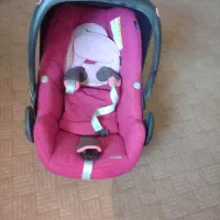 کالسکه و کریر مکسی کوزی مدل کویینی|کالسکه و لوازم جانبی|اصفهان, فیض|دیوار