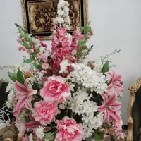 گلدان شیک وسالم همراه بیش از ۲۰شاخه گل مصنوعی زیبا|گل مصنوعی|تهران, ائمه اطهار|دیوار
