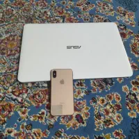 لپ تاپ و گوشی ایفون
